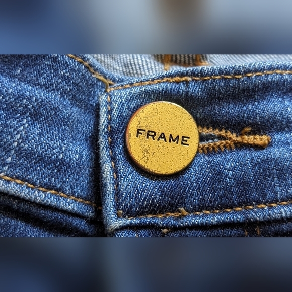 GUC Frame Le Skinny de Jeanne Crop in the York style dark distressed wash frayed - Picture 10 of 16